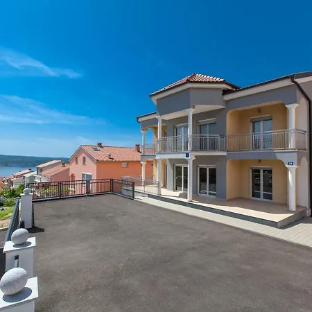 Апартаменты Moderne Souterrainwohnung